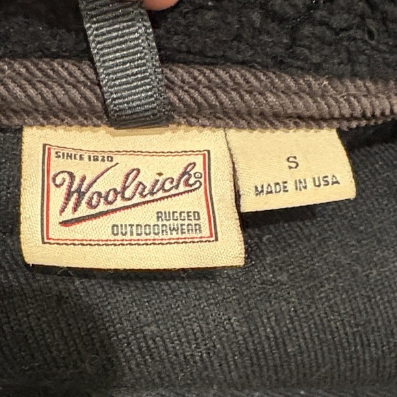 Woolrich Black Quilted Teddy Jacket - Picture 4 of 4